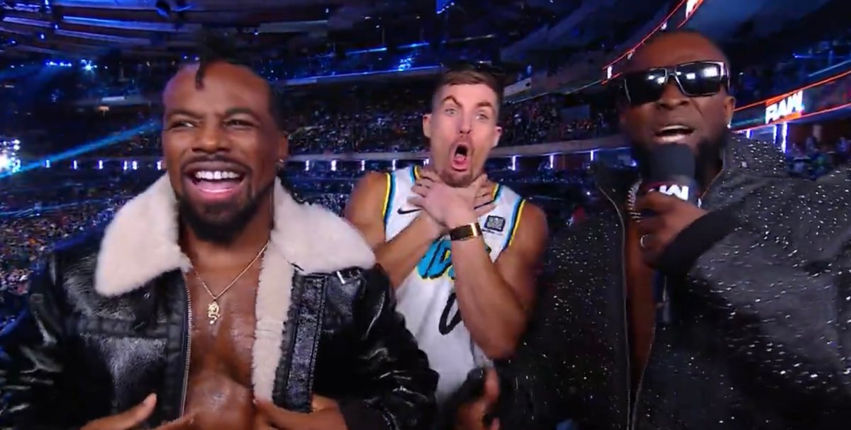 Grayson Waller tweet media