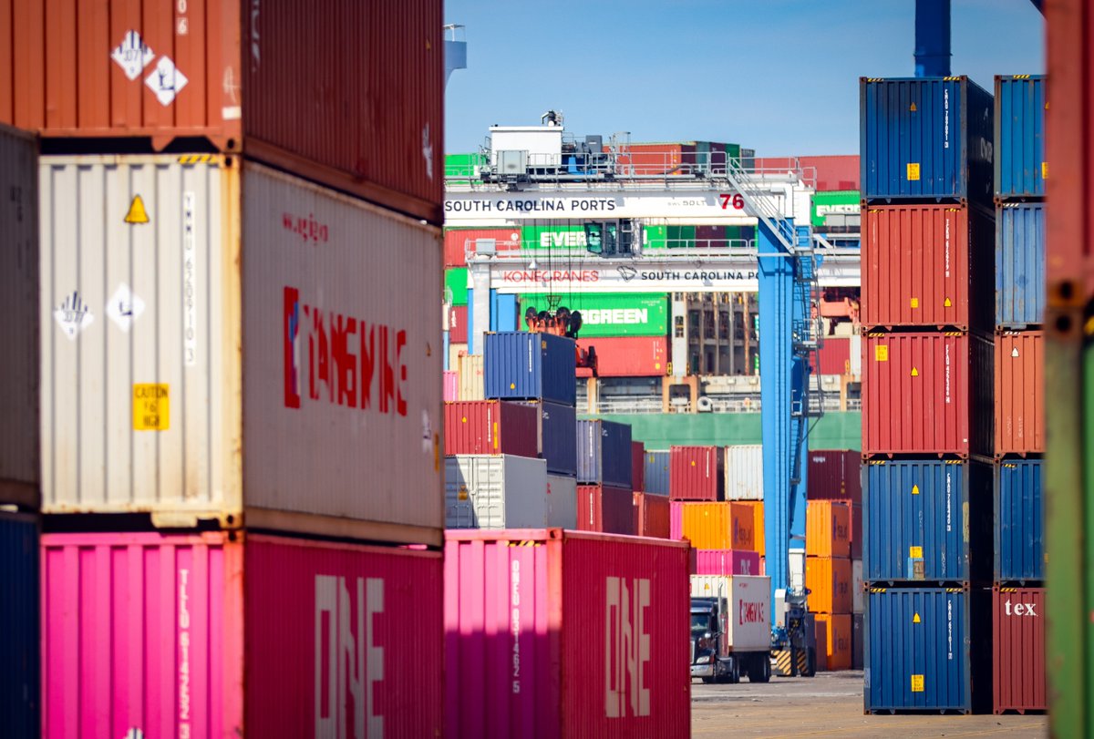 Fiscal year volumes remain ahead of plan at SC Ports, as the industry begins to see a dip in containerized imports into the U.S.
scspa.com/news/sc-ports-…