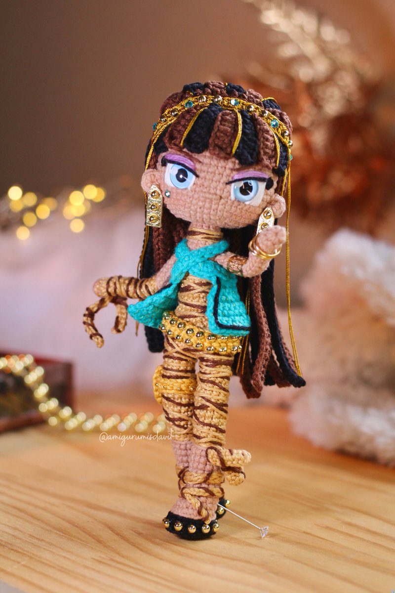 vitzinhasurtos's tweet image. Agora quem ficou pronta foi a Cleo ✨💎🐍