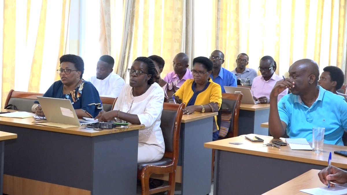 MinTFPSS_bdi's tweet photo. #Burundi: Ces activités de renforcement des capacités sont financées par l’@EnabelauBurundi dans son programme #PAREX.
@Bujaprov2025 @MinTFPSS_bdi @BurundiGov https://t.co/yWUjtLAWg2