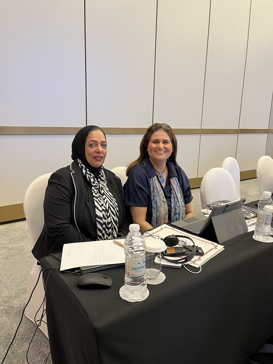 Shaimaalwatani's tweet image. حضورنا على مدى يومين لمؤتمر ( العمل اللائق والتنمية الإجتماعية ) والذي نظمه الاتحاد العام لنقابات عمال البحرين . 
#شيماء_الوطني