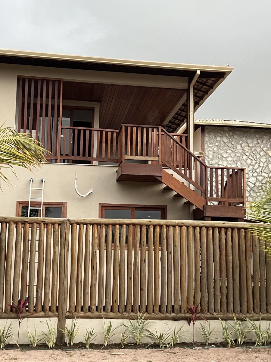 vangeorgh's tweet image. Explorations: building with bamboo on a coastal development 🌊🎋