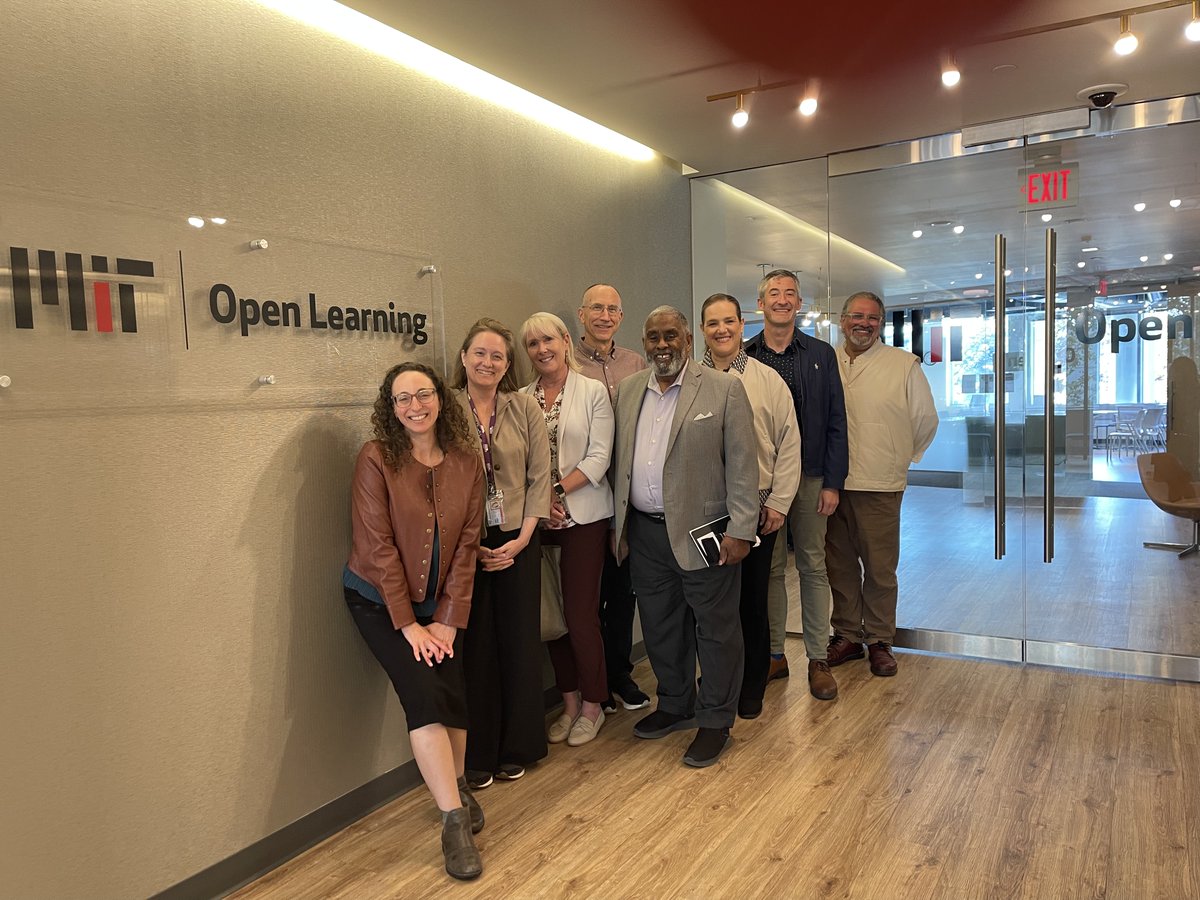 OpenEdGlobal's tweet image. OEGlobal’s co-EDs visited @mitopenlearning to prepare for the 2026 Conference, sparking innovative ideas for the future of #OpenEducation. 

Get ready for an inspiring conference focused on global collaboration and innovation: twp.ai/4it3Th 

#MIT #OEGlobal2026…