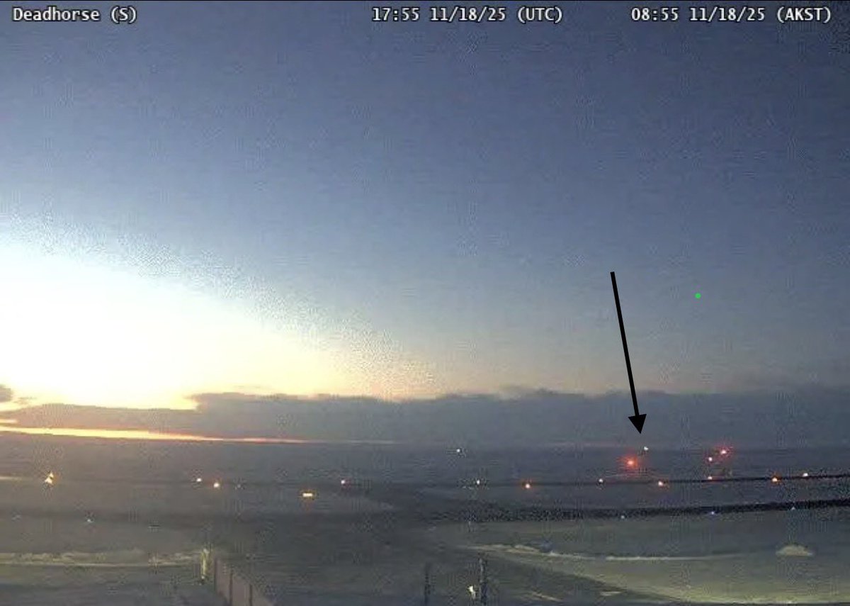 Appears to be getting brighter and brighter!!
Big flare means big gas, big gas means big opportunity!  Hopefully means big oil too!!
$panr
$pthrf

So undervalued! 

Remember, this is a lower res airport cam from 27 miles away!!!