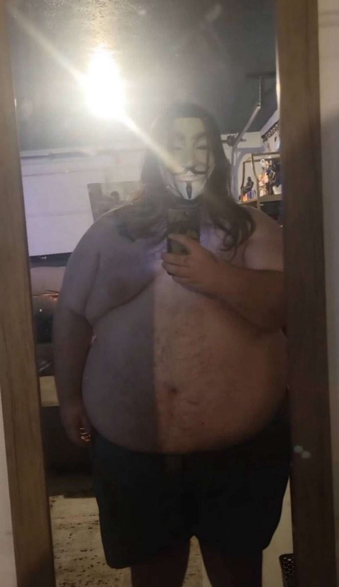 1.69 mts
154kg
0 tatuajes 
3 vacunas (ozempic)

Soy objetivamente el hombre más atractivo de la Argentina 🇦🇷