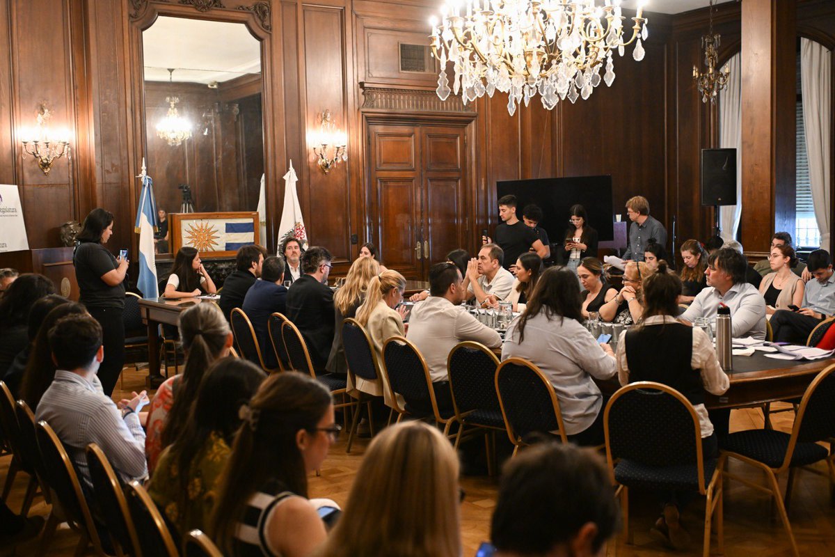 Legislatura CABA tweet media