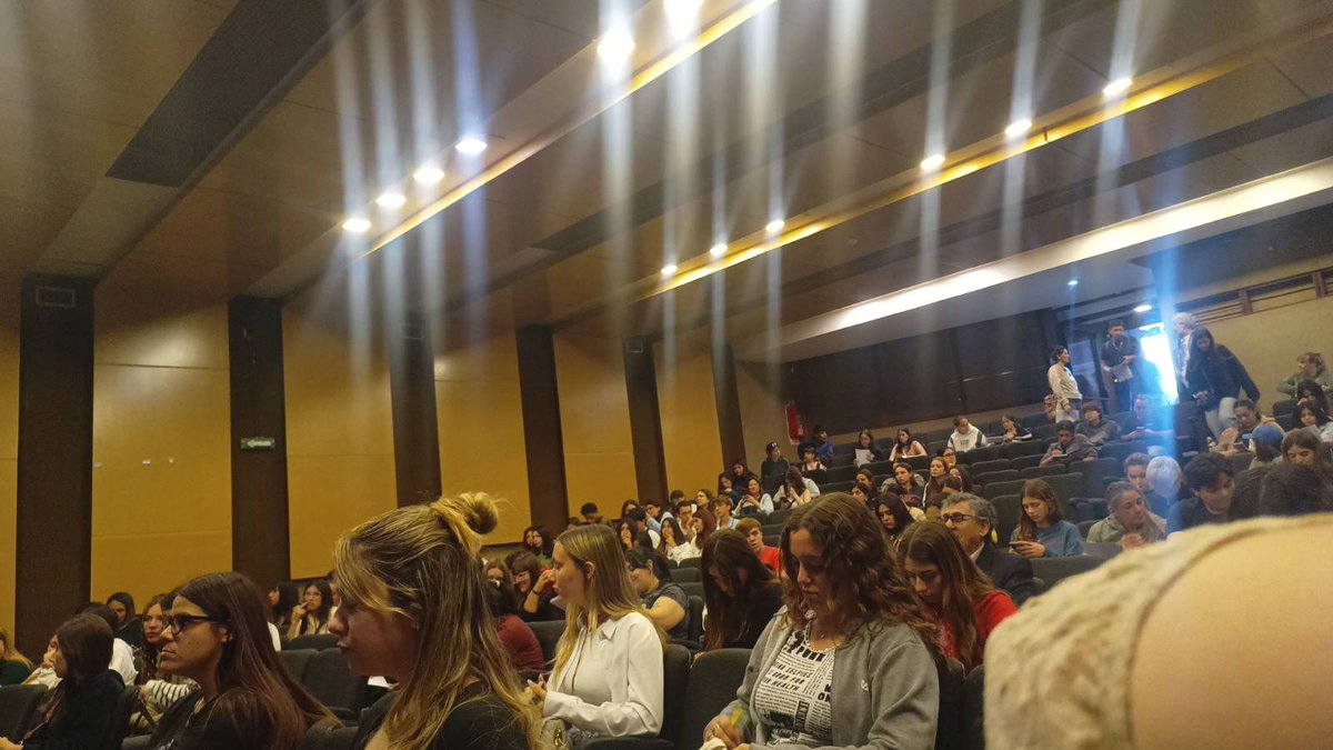 PamNoriega's tweet image. @MedicinaUNMDP .- 
🌸🩷💙💚✨
 #UNMDP