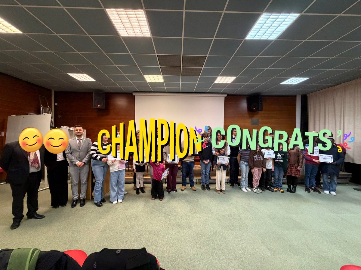 tomchambon's tweet image. Poursuite des cérémonies de labellisations E3D, ce soir à 📍@Coulommiers_77 

🏫15 écoles et établissements se sont vus recevoir le diplôme label E3D pour les 3 années à venir,

🗺️12 districts sont mis à l’honneur cette année 

#E3D #labellisation #école #collège #lycée