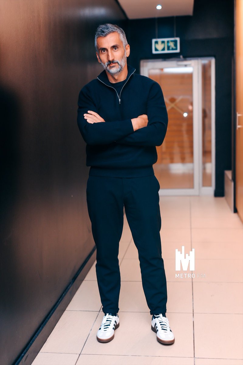 Podcast: <a href="/AndileNcube/">Andile Ncube</a> spoke to former <a href="/orlandopirates/">Orlando Pirates</a> and <a href="/AlAhlyEnglish/">Al Ahly SC 🇬🇧</a> coach Jose Riveiro on his time with Ahly, Club world cup and his future on #SportsNightAmplified 

Listen here 👇👇👇omny.fm/shows/metrofms…