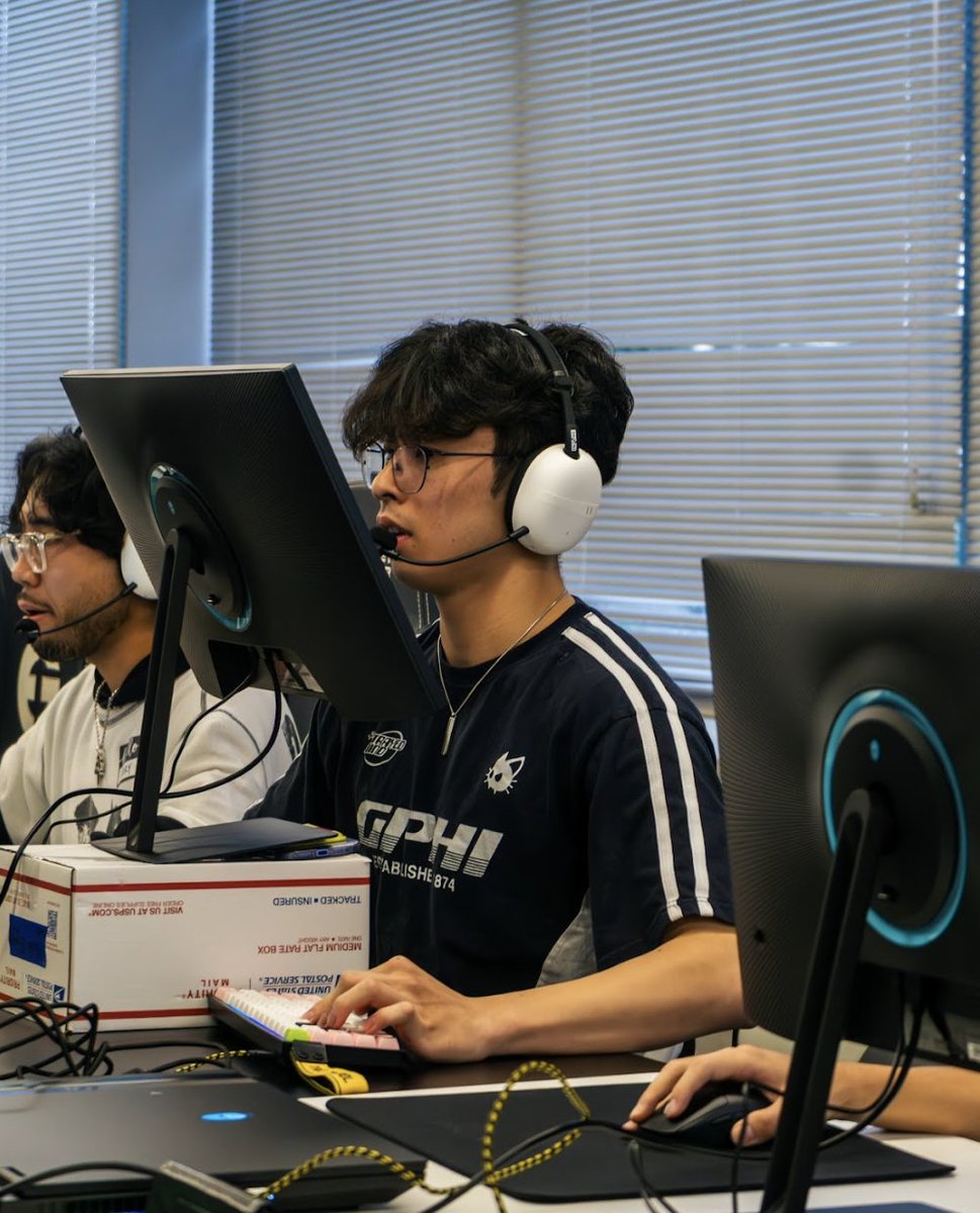 joshizzlle tweet media