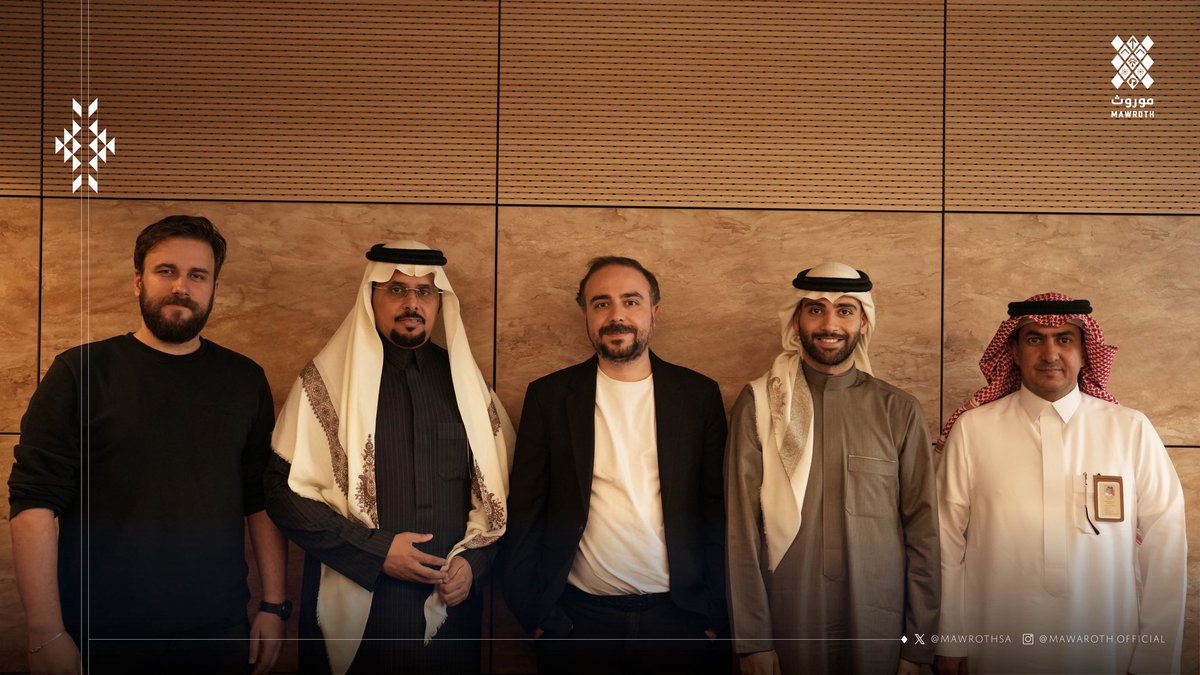 عُقد اجتماع تقني نوعي جمع شركة موروث، برئاسة المهندس مؤيد بنونه (الرئيس التنفيذي) وعضو مجلس الإدارة سلطان بن طعيس والوفد المرافق، مع الرئيس التنفيذي لشركة Nodeflame وفريق عمله، بهدف بحث حلول الذكاء الاصطناعي والمنصات التفاعلية ودورها في الارتقاء بالفعاليات والمشاريع المستقبلية