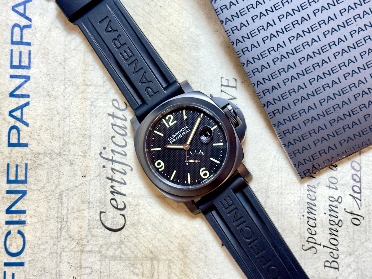 Element_iN_Time's tweet image. Proof that darkness can shine 🖤
44mm Panerai Luminor Power Reserve PVD coated steel Black Hobnail dial

elementintime.com/products/lumin…