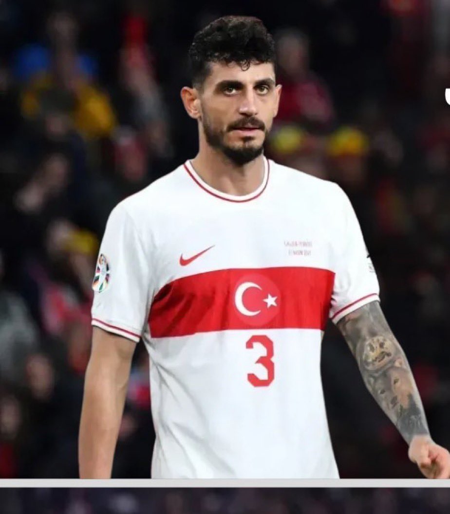 Samet resmen bir saatli 💣 mahalle takımında oynayamayacak adam milli 🇹🇷takımda oynuyor‼️ ISKA TOPÇUSU😏 #millitakım