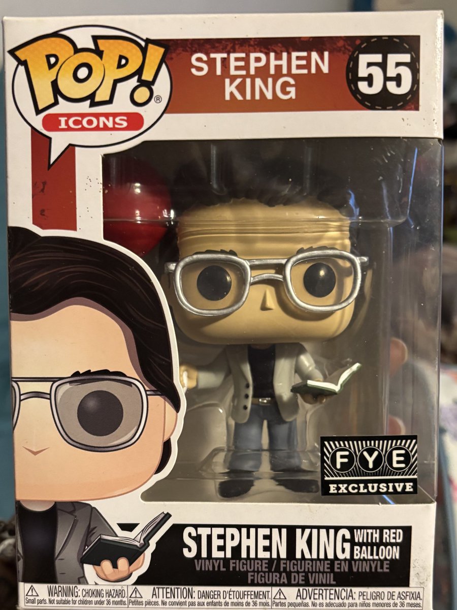 fansofFROM's tweet image. And let’s not forget the man himself…@StephenKing 

#stephenking 
#FunkoPops