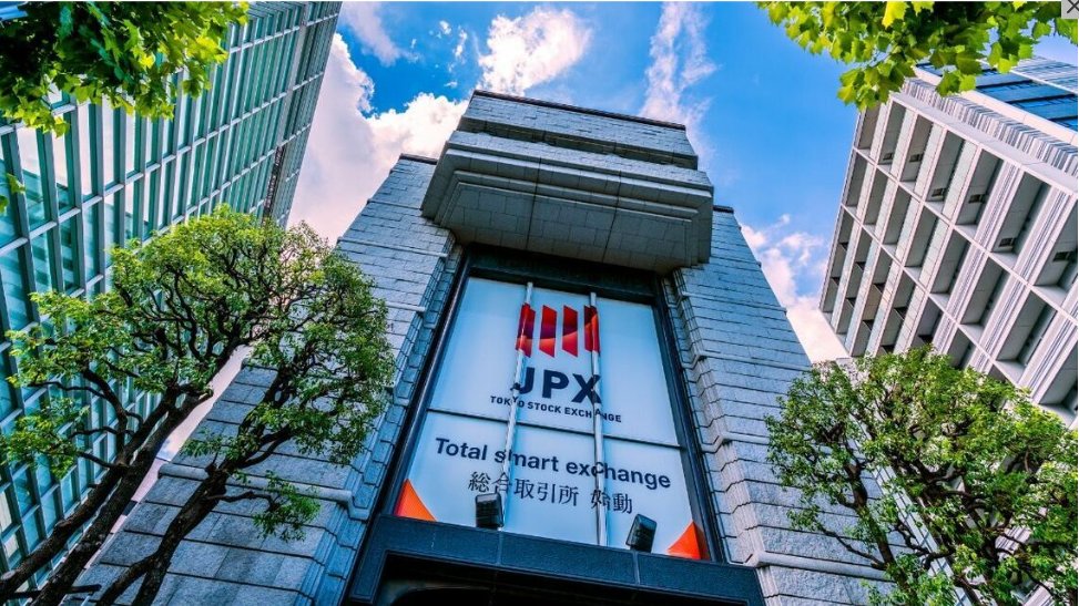 消費回復で日本株大暴騰！ファーストリテイリング2.6倍後、東レ（3402.T）が次の王者
日本株投資プロの田中です✨ 昨年530円でファーストリテイリング（9983.T）の股票を購入した友人は大勝利！現在株価1420円で収益率168%——これが消費回復期の日本株の恐怖です