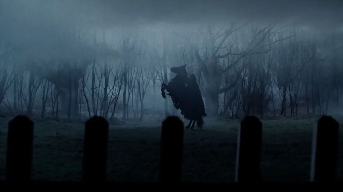 TheCinesthetic's tweet image. Sleepy Hollow (1999) dir. Tim Burton