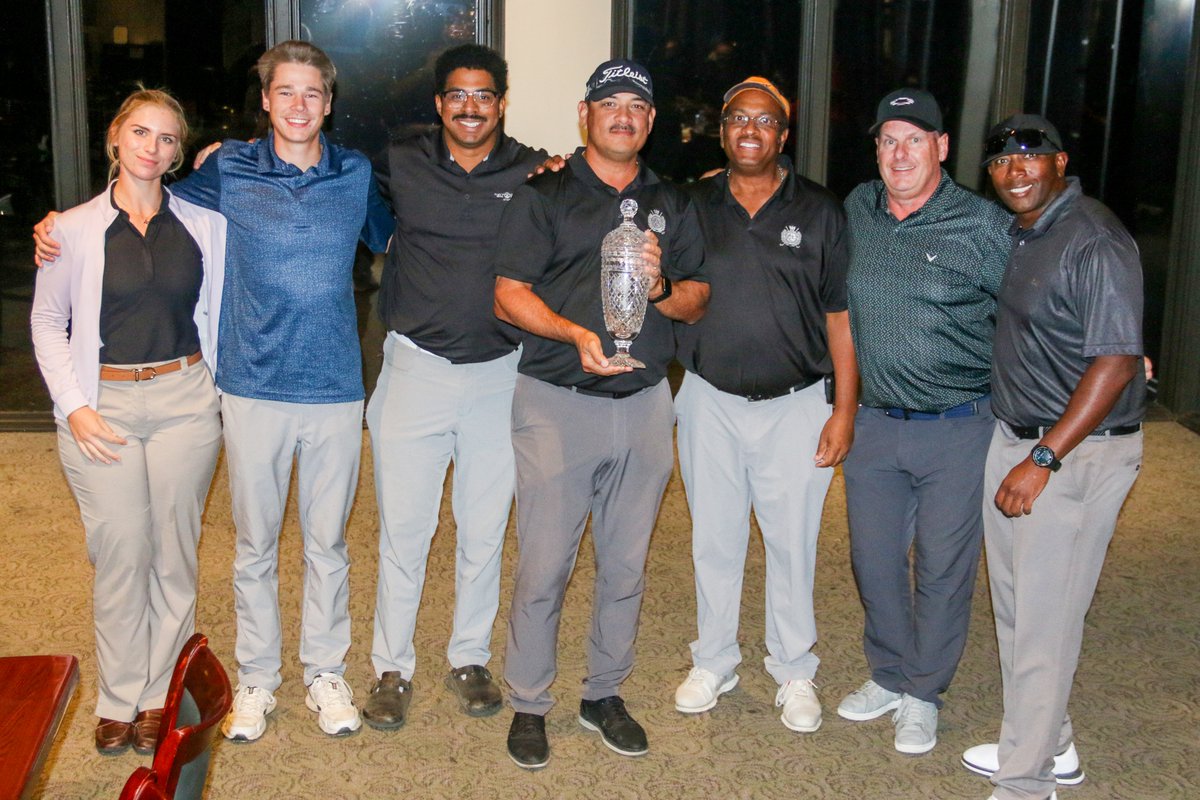 GolfCollege's tweet image. Congratulations to the Student Team on winning the Presidents Cup! The matches were close, but the students were the ultimate victors.
facebook.com/media/set?vani…