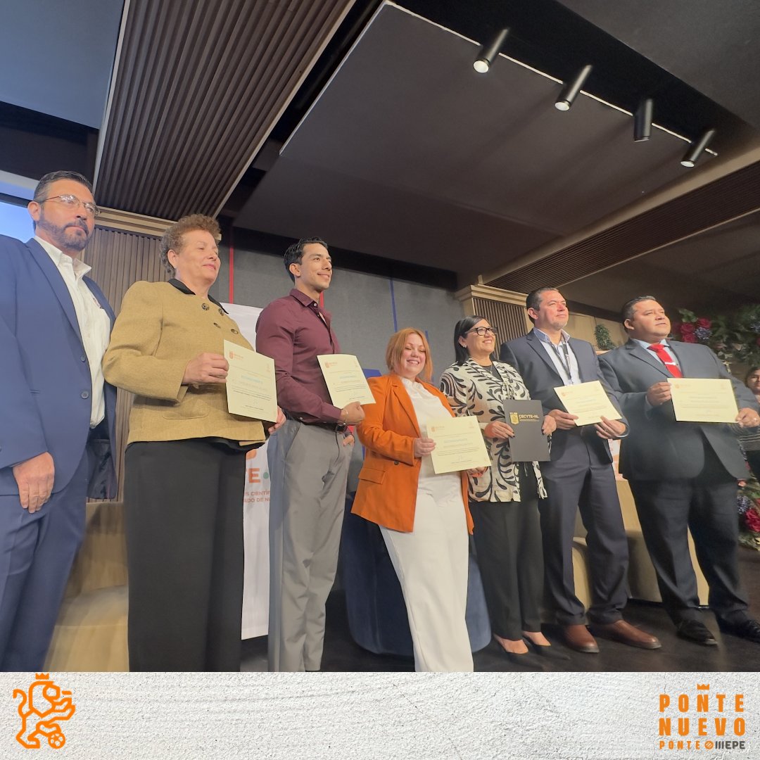 iiiepe's tweet image. 🤝✨ El IIIEPE participó en el panel sobre Educación Dual, destacando su papel en fortalecer la vinculación escuela–industria y promover trayectorias formativas más pertinentes para las y los estudiantes. 🧡

#EducaciónDual #FormaciónDual #PonteNuevo #PonteIIIEPE