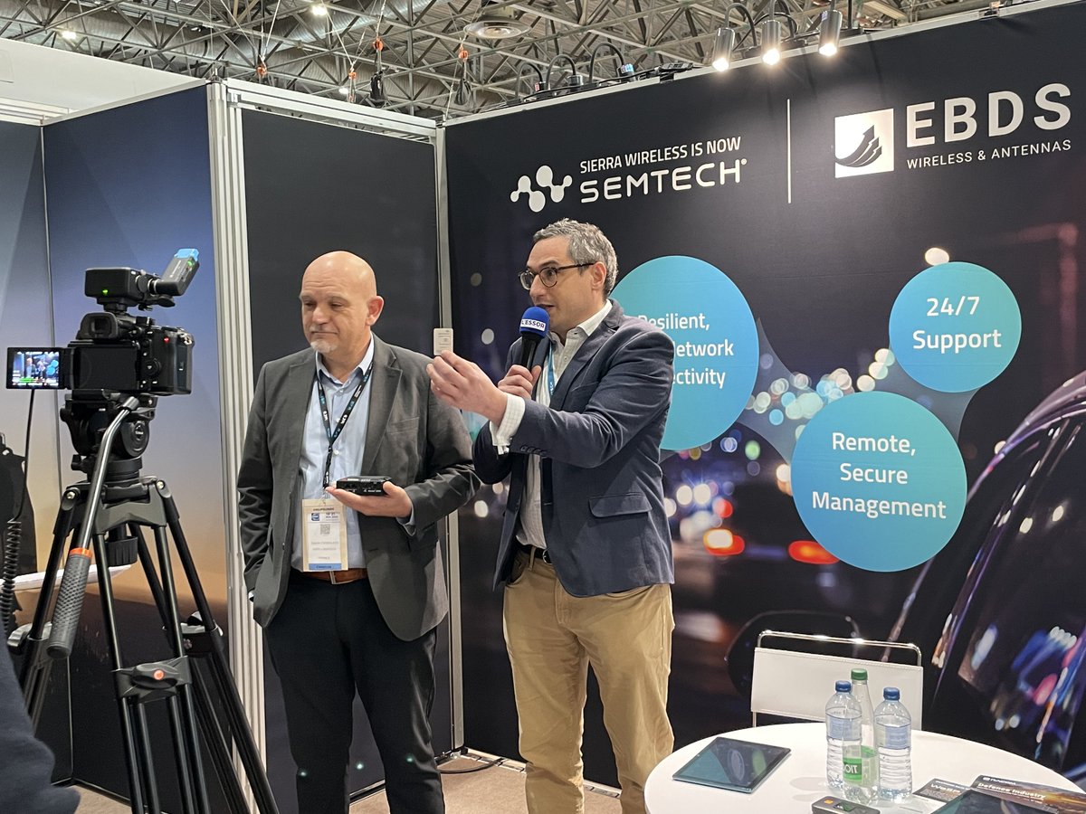 SemtechCorp's tweet image. Live from MILIPOL 2025! 🎉

We are at booth #4 A026 demonstrating mission-critical connectivity solutions with our partner EBDS.
At MILIPOL? Let&apos;s connect! 🤝

#Semtech #AirLink #Routers #Connectivity #Tech #Milipol2025
