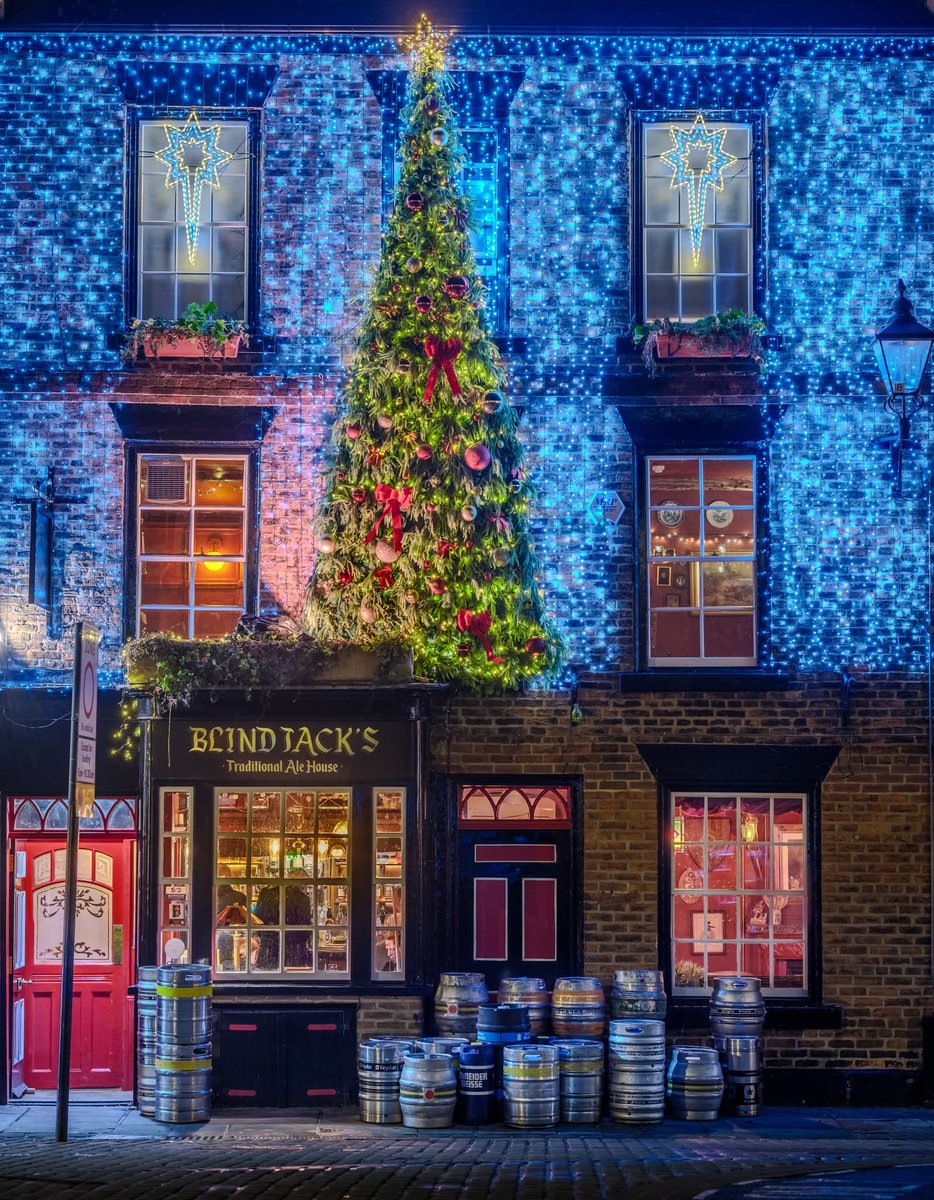 Silverginger's tweet image. Blind Jack's pub, Knaresborough, North Yorkshire.