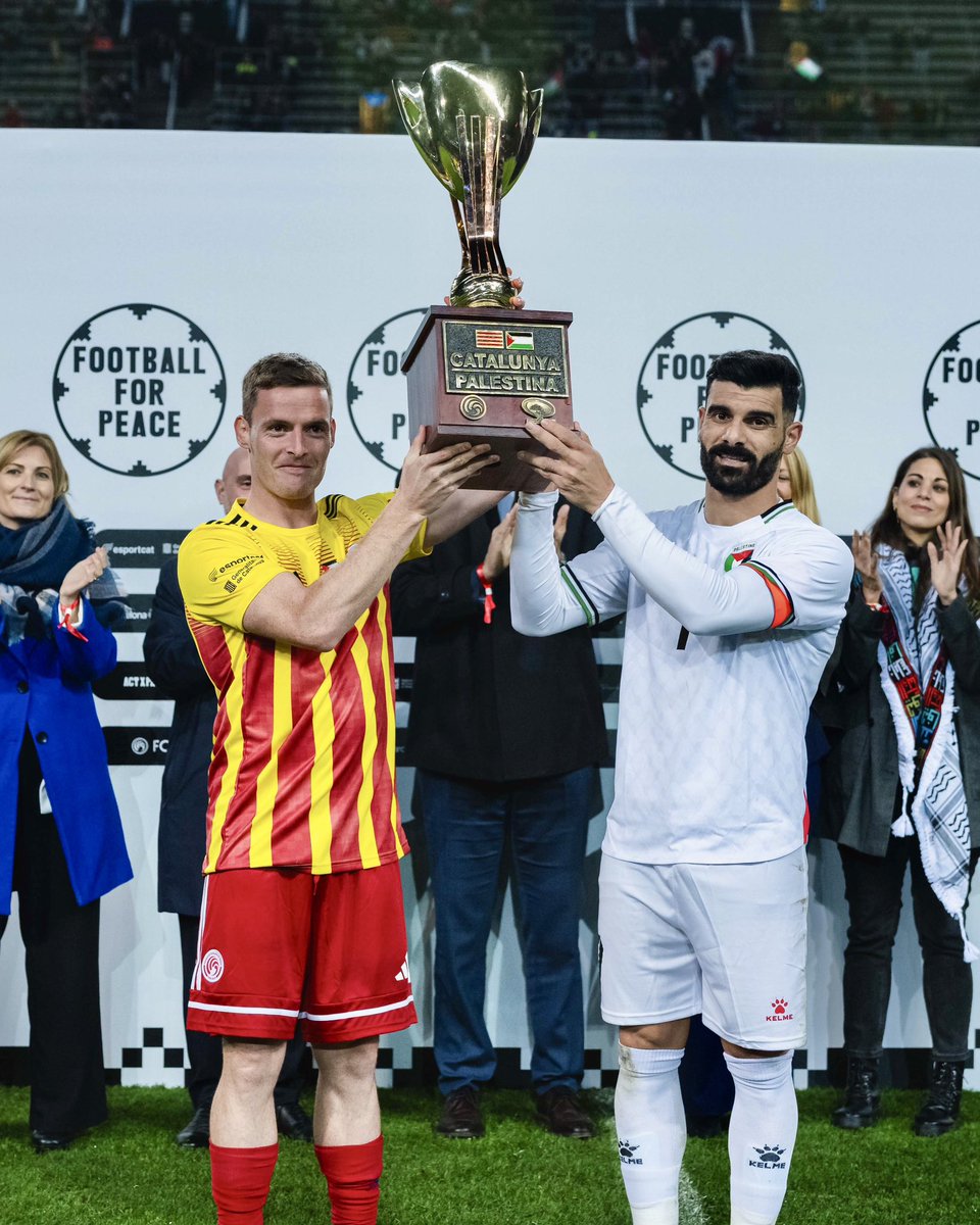 sergiogm_10's tweet image. Moltes gràcies a la @FCF_CAT per donar-me l’oportunitat de formar part d’aquest gran dia. Ha estat un orgull ser-ne el capità. Visca Catalunya! 🔴🟡