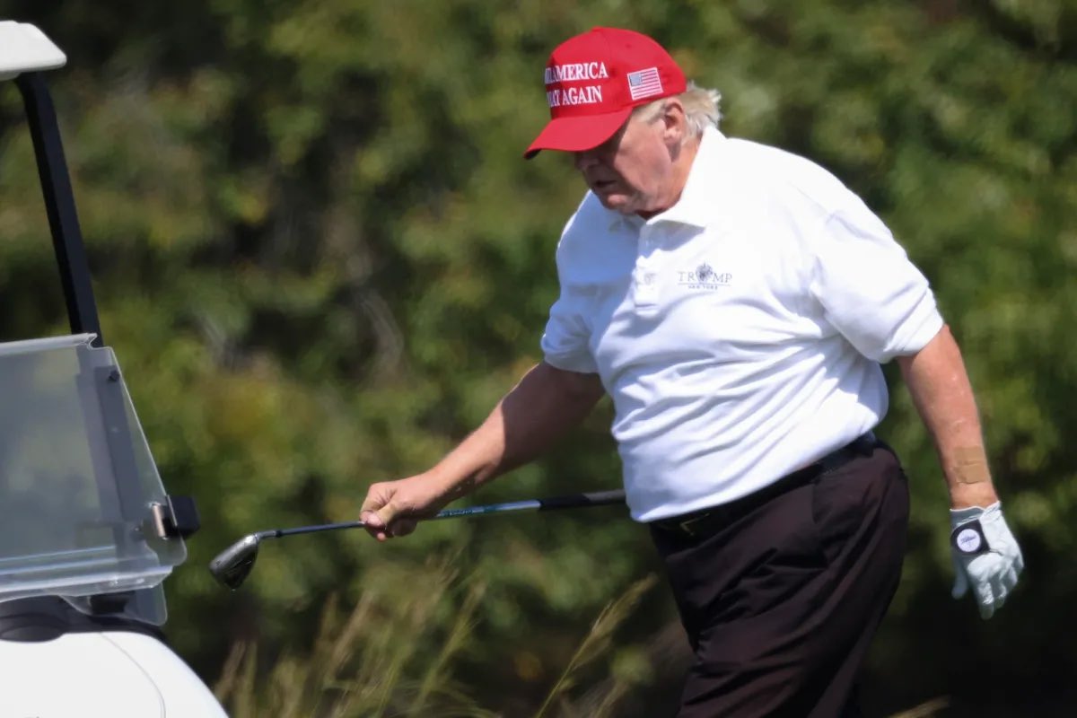 The audacity of this numpty calling anyone “piggy”.