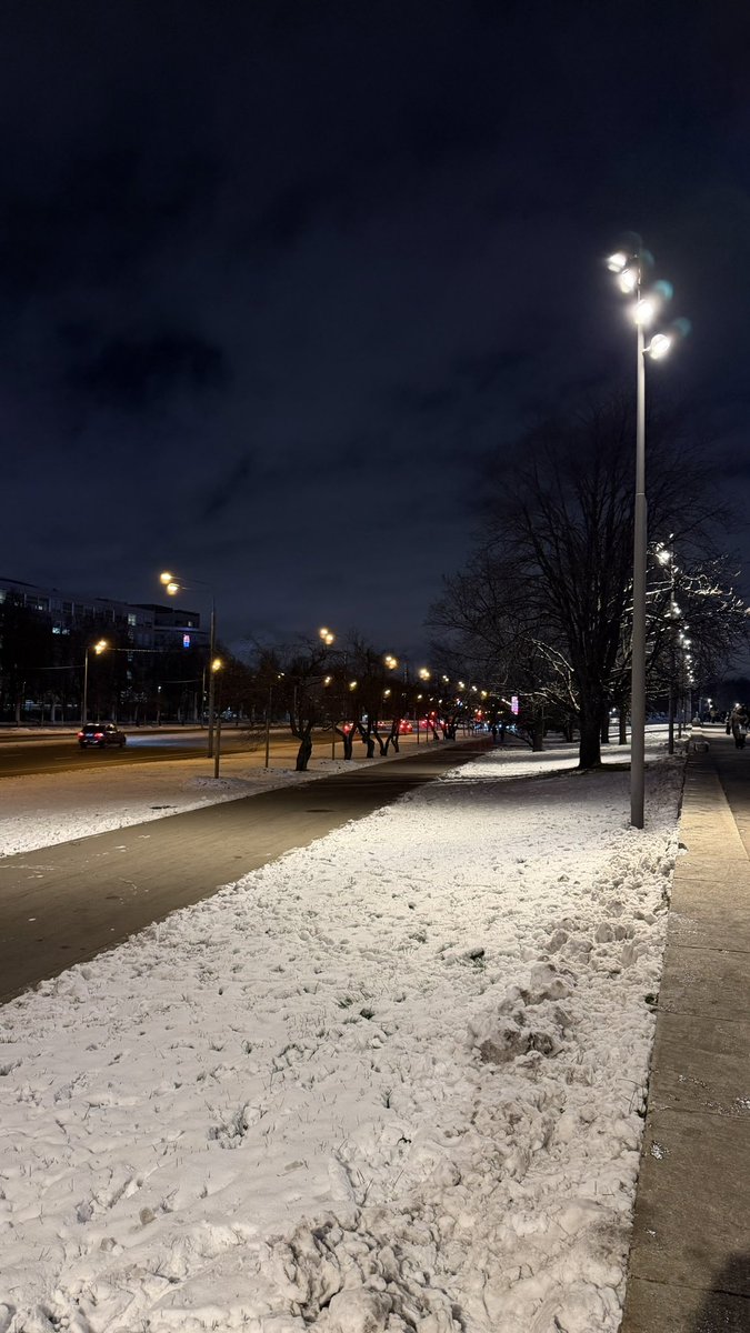 ahmed_h5's tweet image. Прощай, Москва 👋🏻🇷🇺