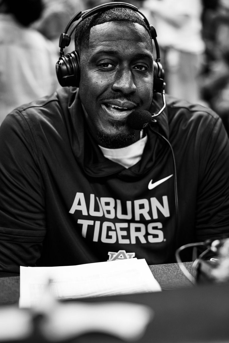 David Gray tweet media