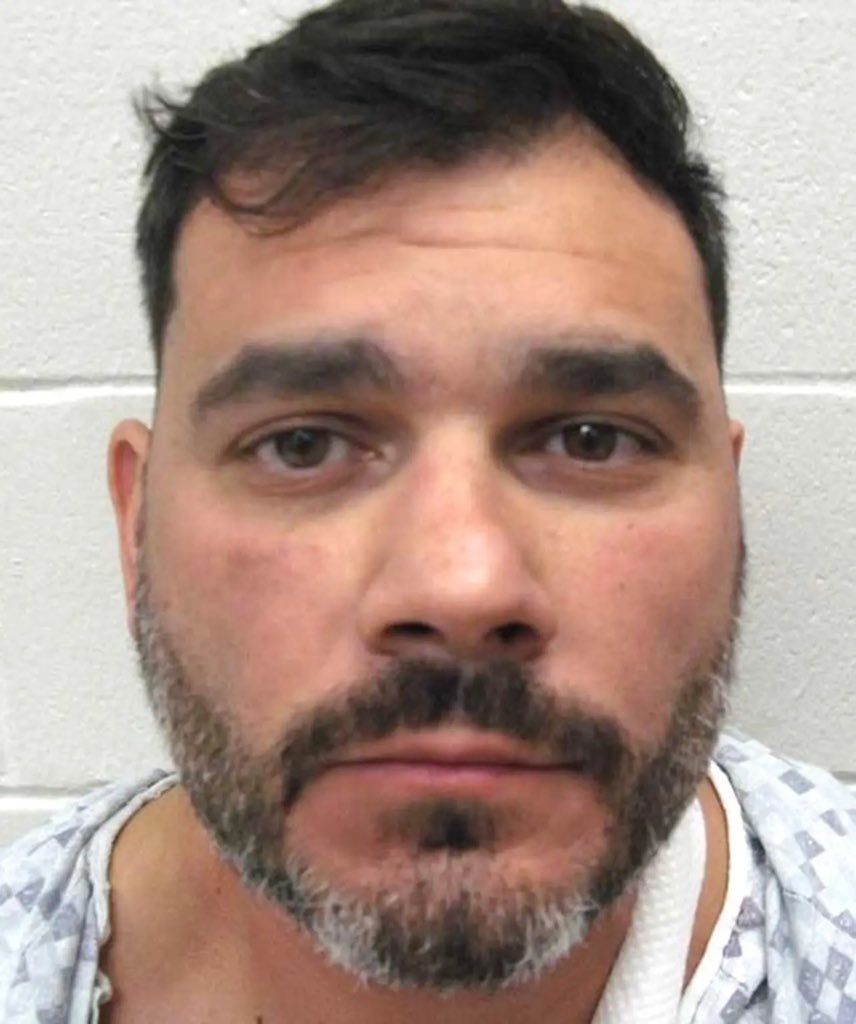 libsoftiktok's tweet image. BREAKING: Former New Jersey Mayor and current police sergeant Andrew LaBruno (D) ARRESTED for allegedly s*xually assaulting a minor who he met online