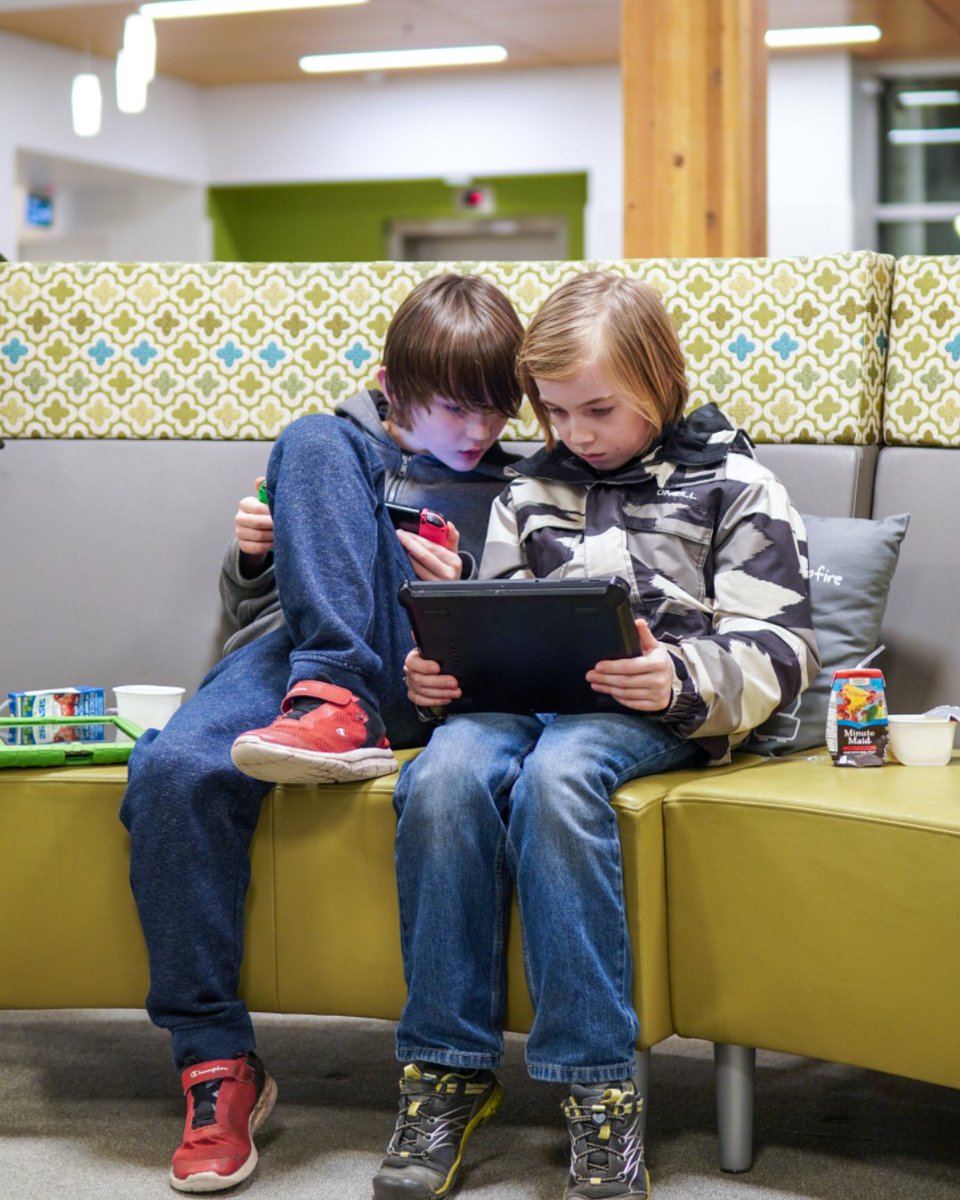 Come play Minecraft with us! Building a world is even more fun with friends—especially in a space that moves at your pace. If your child is new to Minecraft or prefers a more relaxed play experience, this is the perfect place!

Next meeting: November 25. 

autismbc.ca/events/autismb…