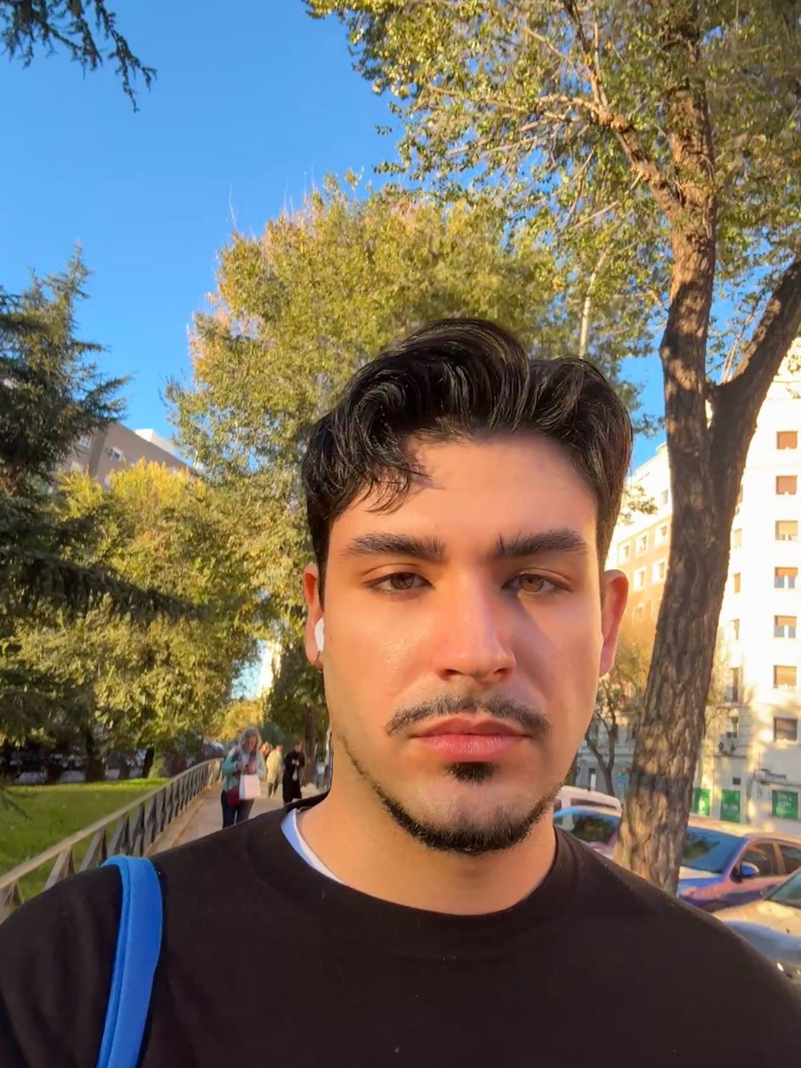 jota 💌 Jorge García (@jorgesinmas) on Twitter photo 