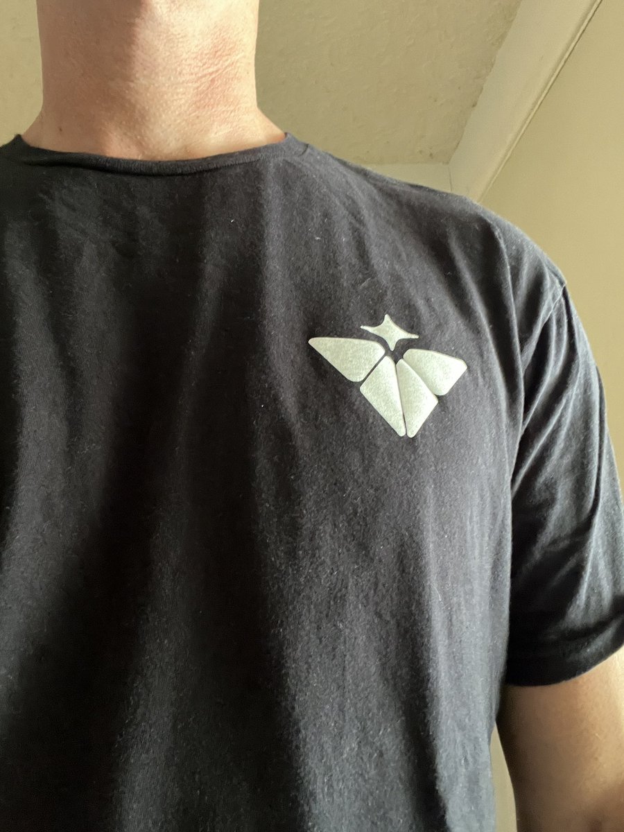 No tie today. Wearing my <a href="/valaratomics/">Valar Atomics</a> shirt to teach class. Congrats <a href="/isaiah_p_taylor/">Isaiah Taylor - making nuclear reactors</a> <a href="/elijahfroh/">E Froh</a> and team