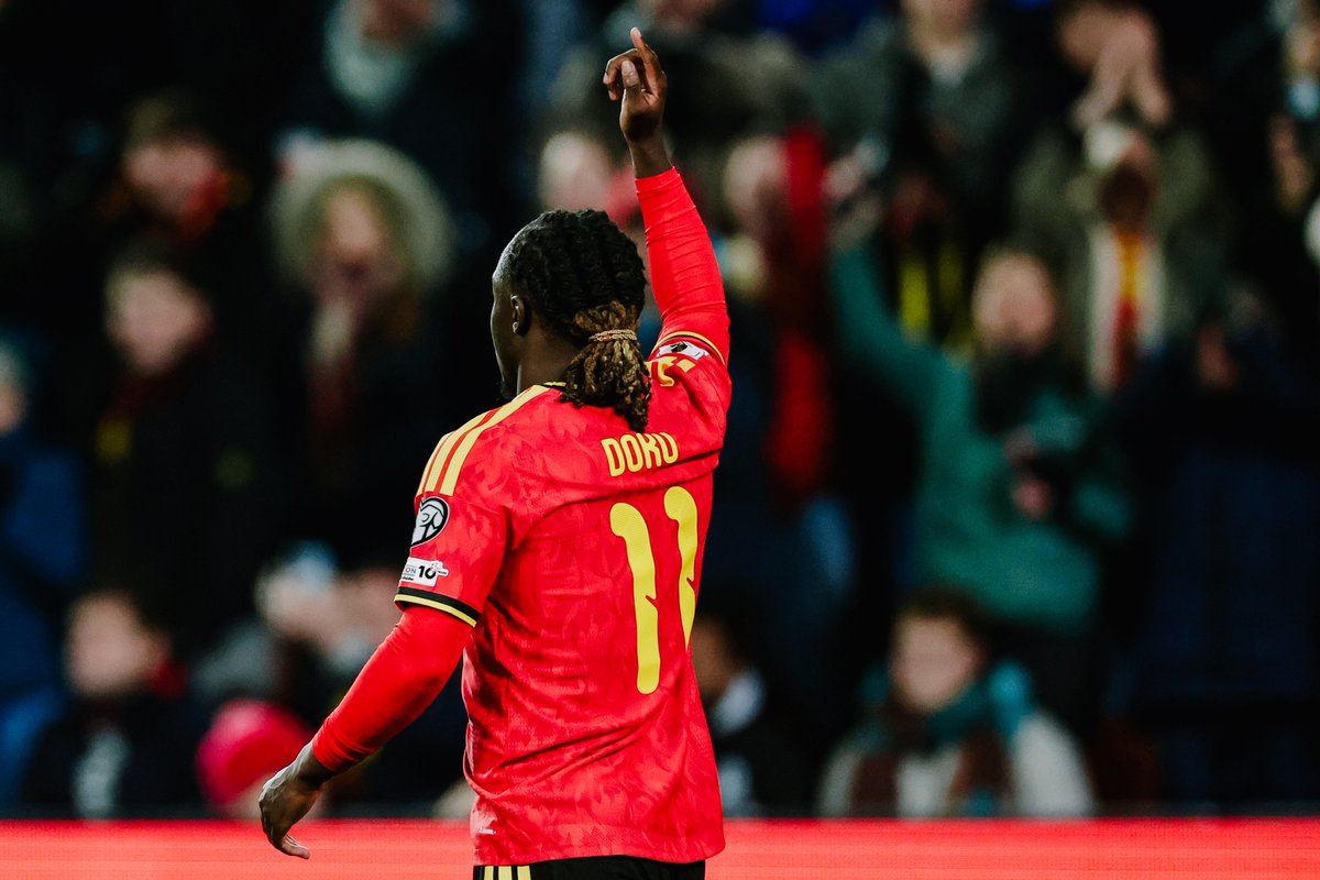 ManCity's tweet image. Doku at the double ⚡️🇧🇪