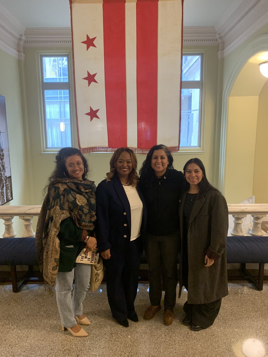 CMLewisGeorgeW4's tweet image. Join me in welcoming our newest #Ward4 ANC Commissioner, Tamira Benitez!
 
I have been grateful to see Commissioner Benitez's profound commitment to public service firsthand, and I'm thrilled to have her step up to serve our #Brightwood and #ManorPark communities.