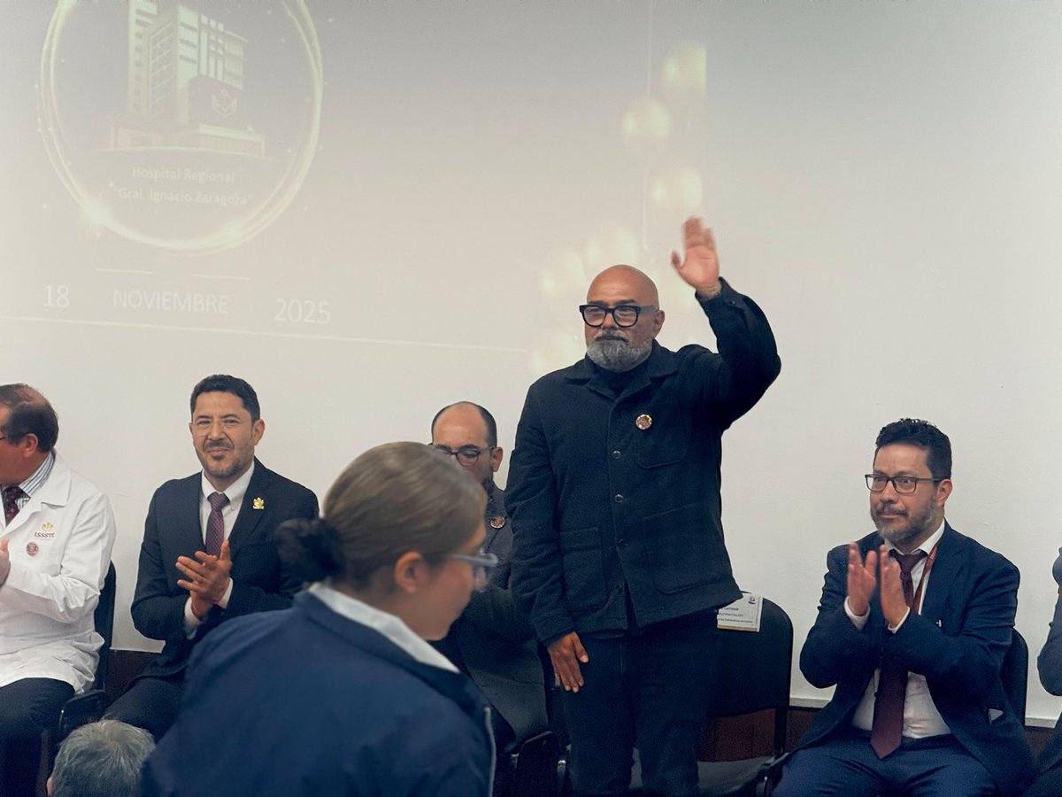 RockAvilaISSSTE's tweet image. Acompañamos al Director General del @ISSSTE_mx, @martibatres, en el 46 aniversario, el Hospital Regional «Gral. Ignacio Zaragoza».

✅Avanzamos con la inauguración de los pisos 5° y 6°, totalmente renovados y equipados con 73 nuevas camas.