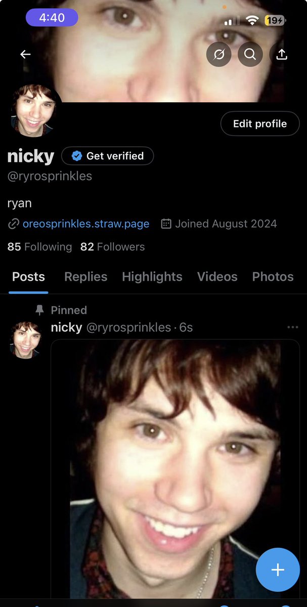 ryrosprinkles's tweet photo. hey https://t.co/MedupAPZ1l