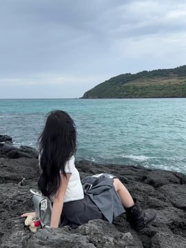 Some places feel like peace in human form.#TravelDiaries #Wanderlust #OceanVibes #NatureLovers #ScenicViews #ExploreMore #PeacefulPlaces #SunsetMagic #TravelMood