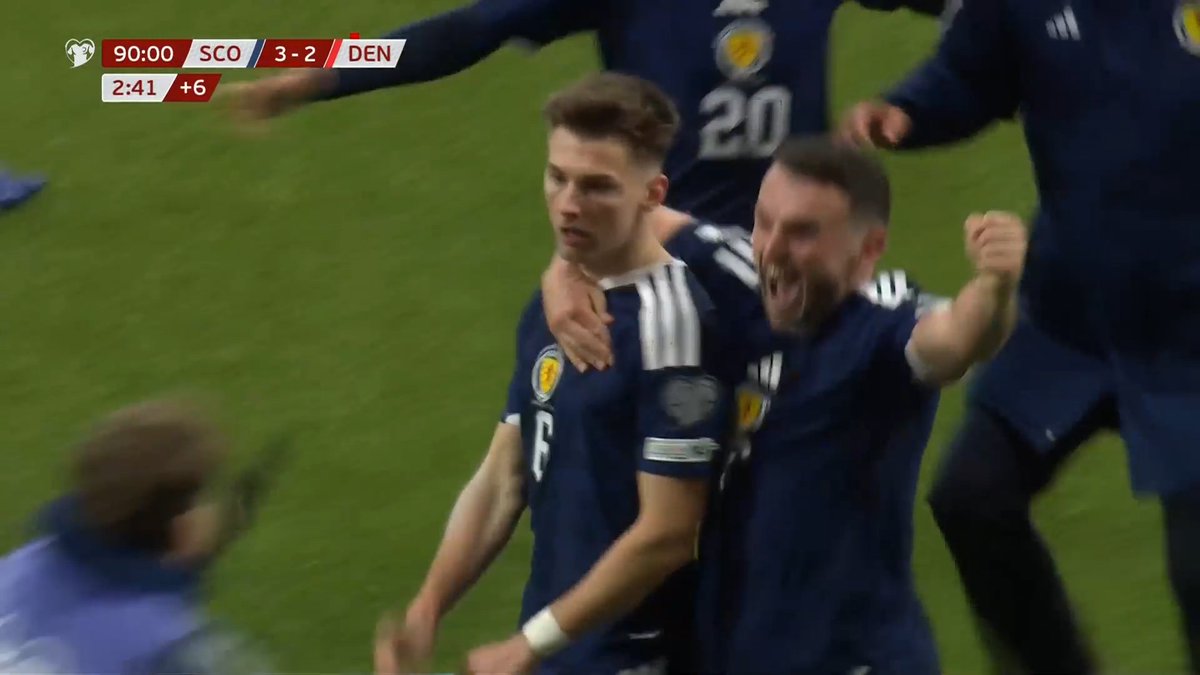 FOXSoccer's tweet photo. OHH MYYY SCOTTLANNNDD 🏴󠁧󠁢󠁳󠁣󠁴󠁿

THEY SCORE IN THE 93RD MINUTE WITH A GOAL TO CURRENTLY SEND THEM TO THE WORLD CUP 😱 https://t.co/PswhIYnjU8