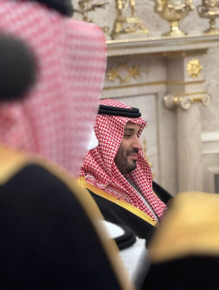 SaudiNews50's tweet photo. ولي العهد أثناء لقاءه بالرئيس الأمريكي ترمب في واشنطن . 

(عدسة الصحفي عضوان الأحمري)

- https://t.co/Ke6yfkkhBu