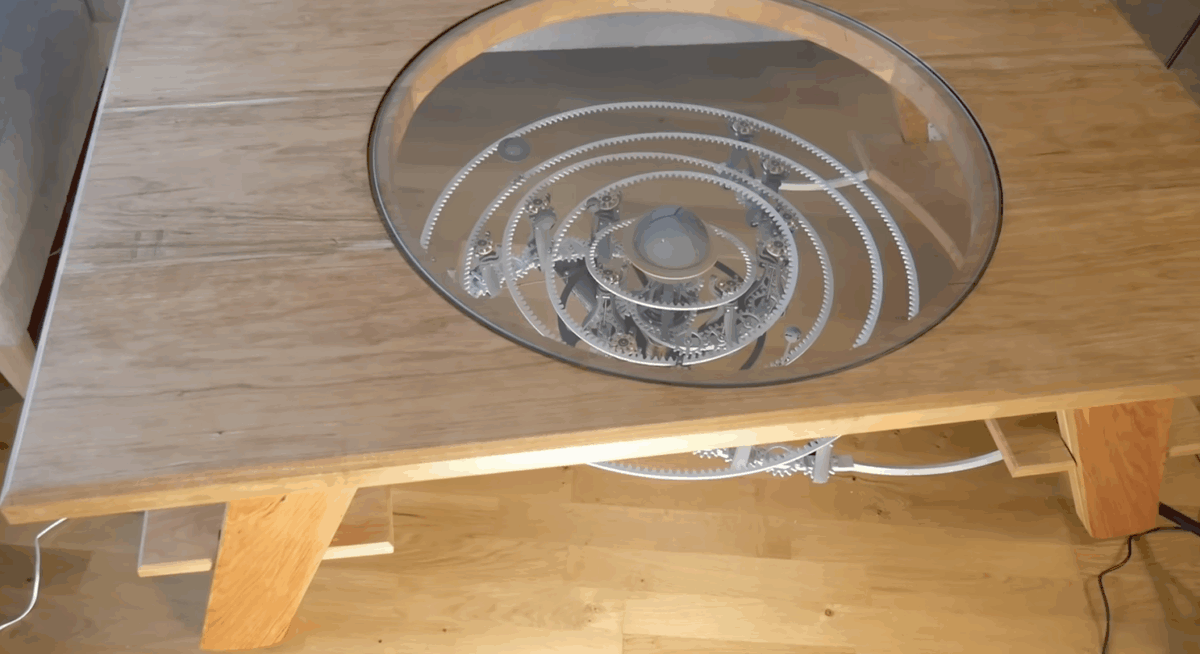 adafruit's tweet image. A Kinetic Star System Sculpture on a Coffee Table! #ArtTuesday

blog.adafruit.com/2025/11/18/a-k…