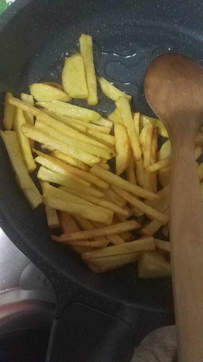 Afyon Kışlık Kizartmalik patates satisimiz vardir.kargo dahil fiyatlarla.