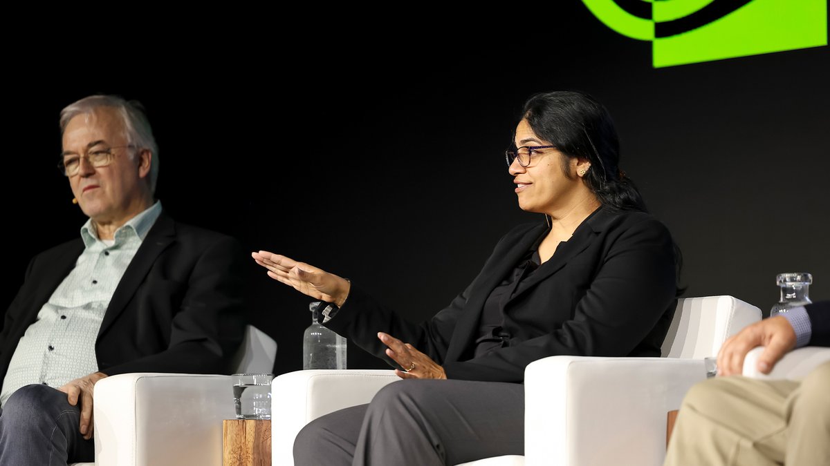 NVIDIAHPCDev's tweet image. 🌟 Watch our #SC25 fireside chat on AI Transforming Science, featuring Ian Buck and global HPC visionaries Dan Stanzione (@TACC), Jini Ramprakash (@argonne), Thomas Lippert (@fz_juelich), and Mohamed Wahib (@riken_en).

👏 A huge thank you to our panelists for insightful…