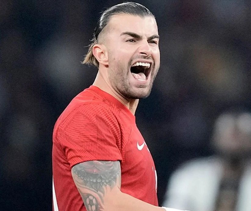 Abdülkerim in olmadığı maç Milli takımda Galatasaray da sıçıyor babanın değerini anladığımız saatlerdeyiz
#ESPTUR #millitakım