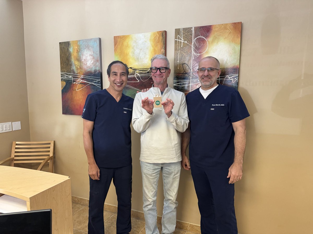 GoDentalSmiles's tweet image. 🍽️ Thanksgiving meal giveaway! Alec S. won a $300 gift certificate to Whole Foods! 💳

Congratulations, Alec! 🎉

#Winner #GoDental  #SantaClaritaValley #ValenciaDentist