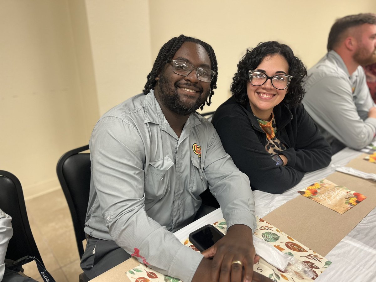 Bugsperts's tweet image. Thankful for our team! 🦃🍁
We enjoyed a great Thanksgiving Luncheon at the office, celebrating the hardworking crew that keeps the Bugsperts going strong. Grateful for each person on our team!

#BillClarkPestControl #Bugsperts #ThankfulForOurTeam