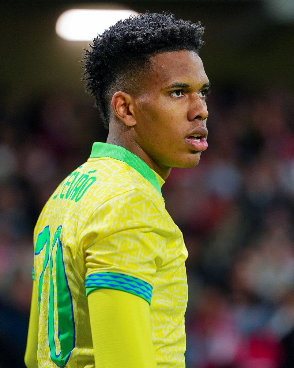 Blue_Footy's tweet image. How can you be Brazil&apos;s best player at 18❓️🤔