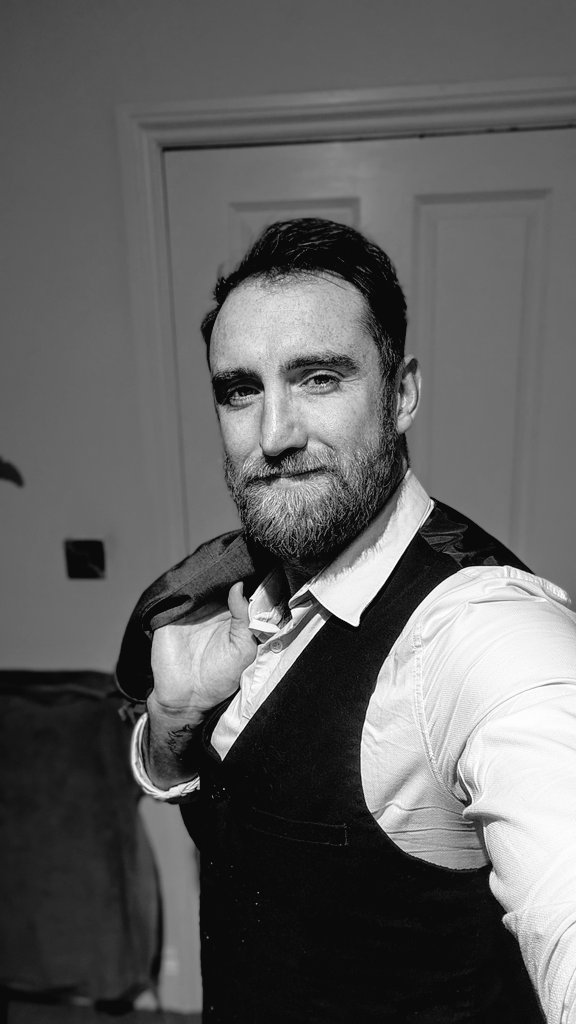 SMSheldrake's tweet image. Thinking it's the season to get a few more waistcoats 🧥