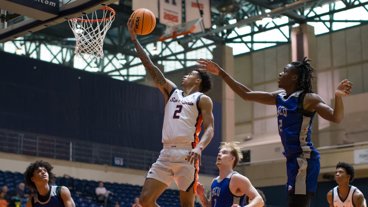 Simpson, Nunez pace Roadrunners in commanding win

📰 utsa.pro/3JKNG6S

#BirdsUp🤙 | #LetsGo210