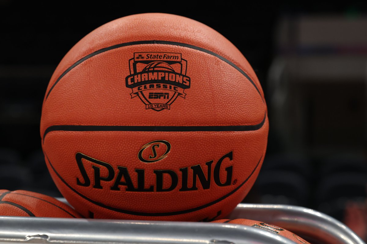 Spalding's tweet image. 15 years of the @ESPNEvents State Farm® Champions Classic 🏀 Tune in tonight as Kentucky takes on Michigan State and Kansas takes on Duke!

#Spalding #AlwaysBuilding #ESPNEvents #MadeForTheGame