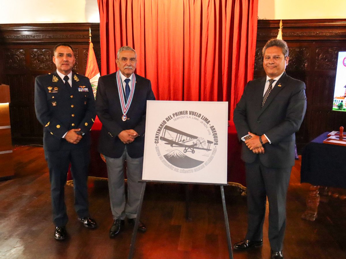 📢 #NoticiasSerpost | Hoy, 18 de noviembre, se llevó a cabo la ceremonia de presentación de la nueva emisión filatélica en homenaje a dos hitos fundamentales de la aviación peruana, actividad organizada por el Instituto de Estudios Históricos Aeroespaciales del Perú (IEHAP).

El